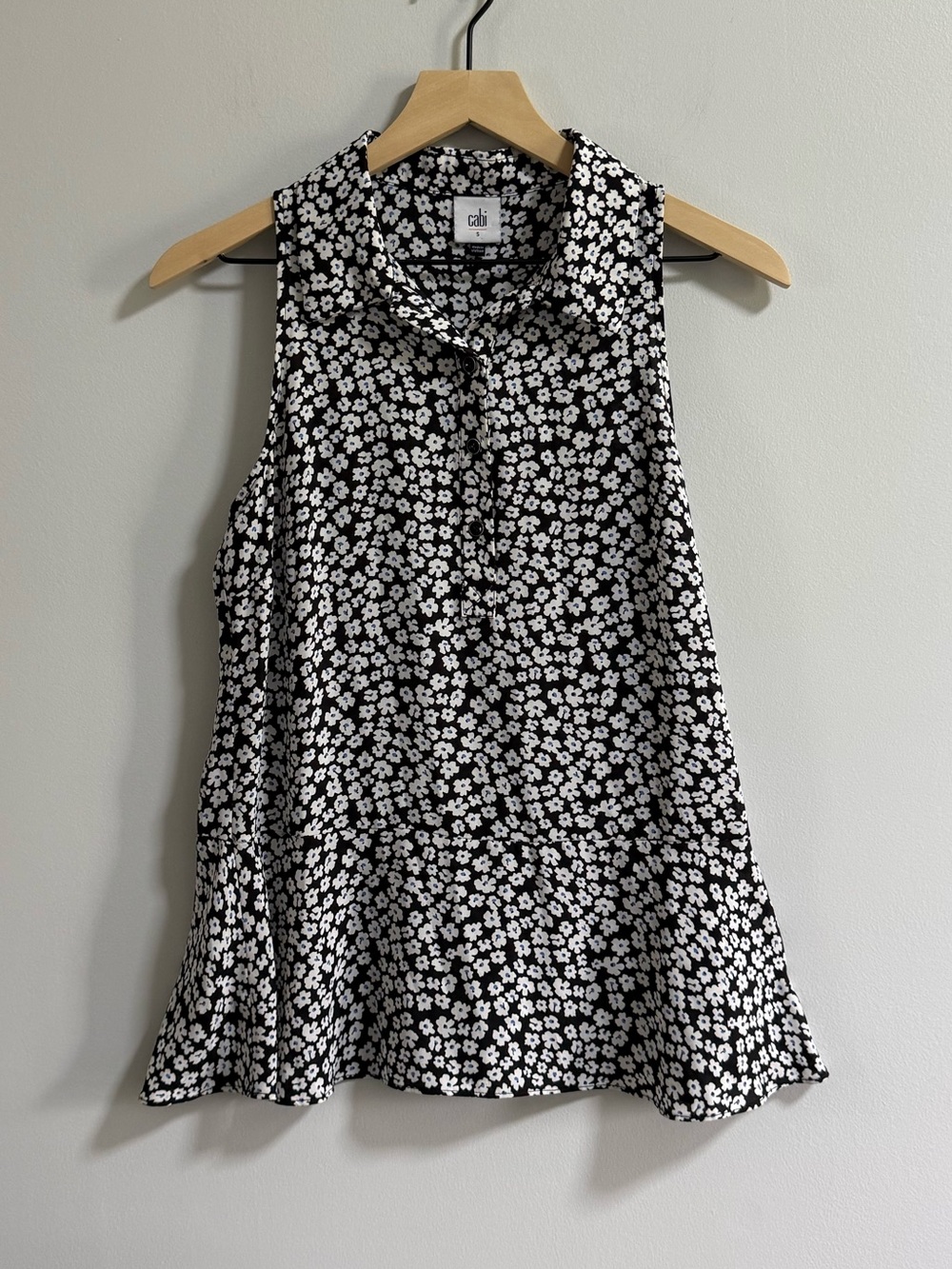 CAbi Black & White Floral Tie-Neck Camisole